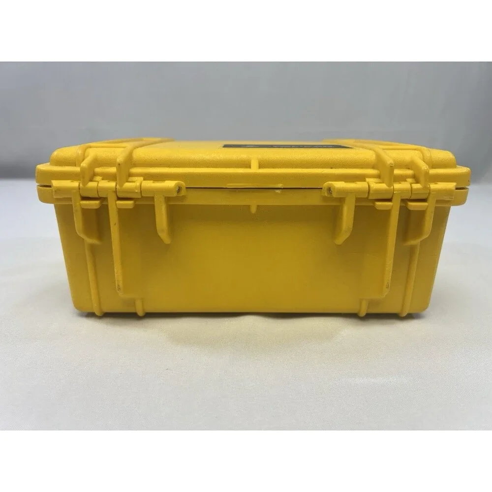 Pelican 1120 Case w/ Half Foam (Yellow)